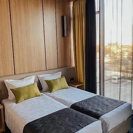 атрим арена Szálloda