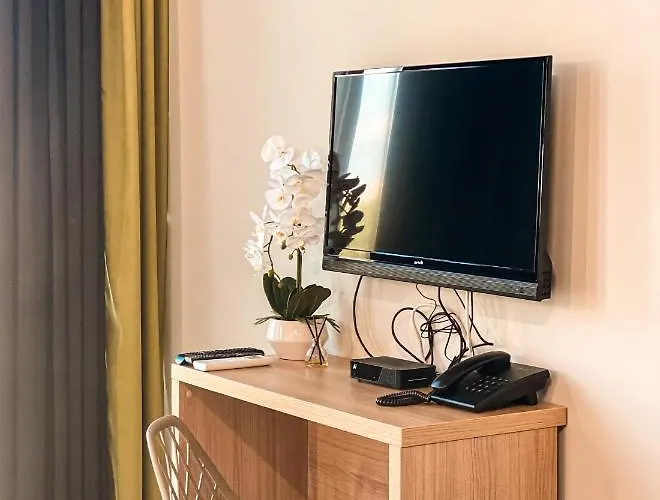 Хотел атрим арена