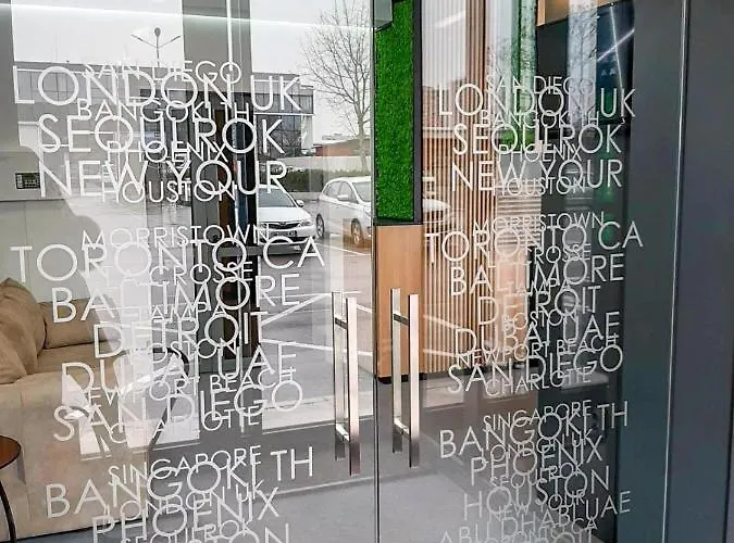 Хотел атрим арена *